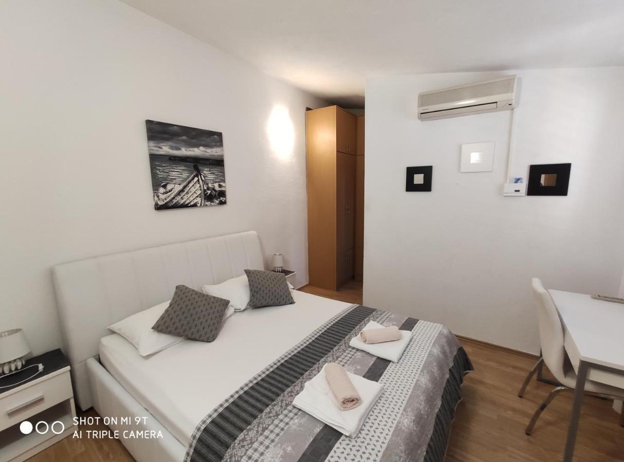 Apartment Burich Макарска Экстерьер фото