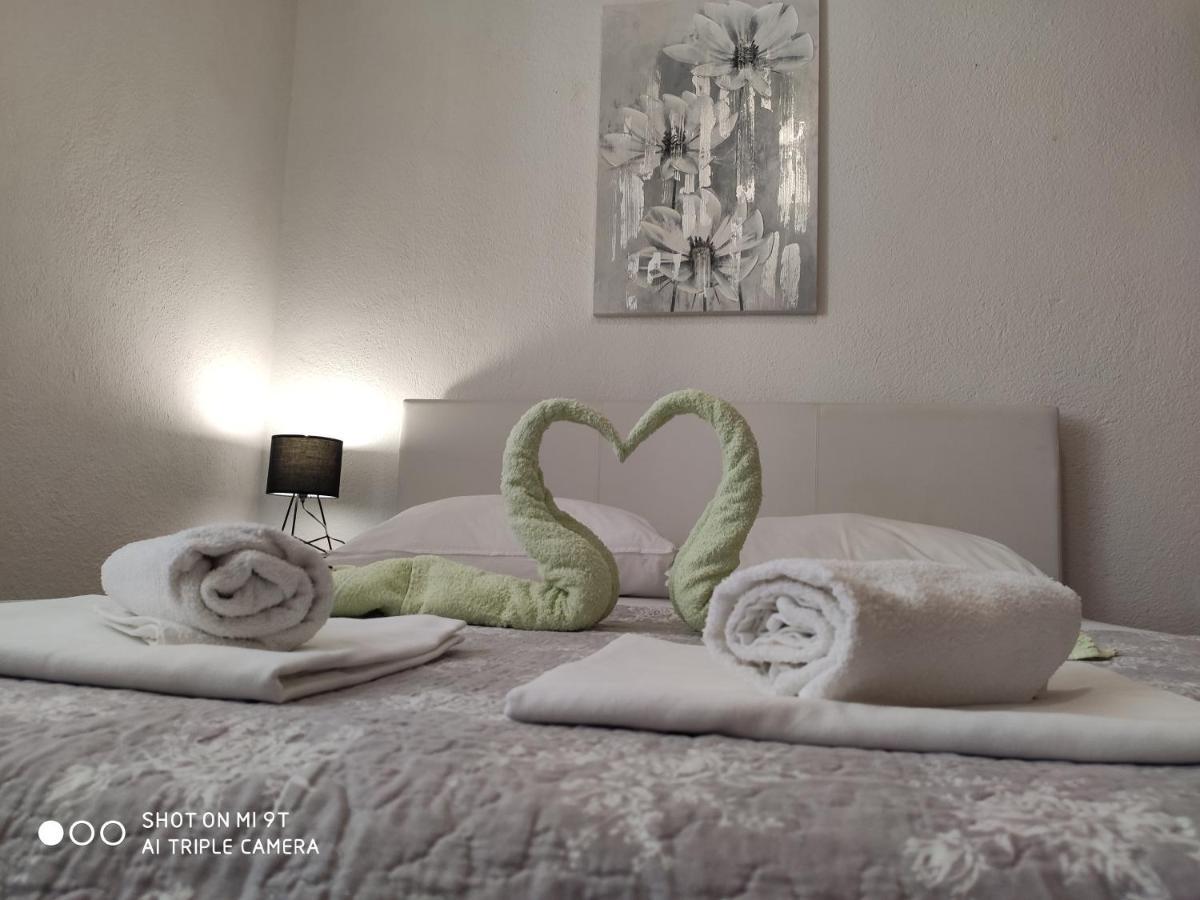 Apartment Burich Макарска Экстерьер фото